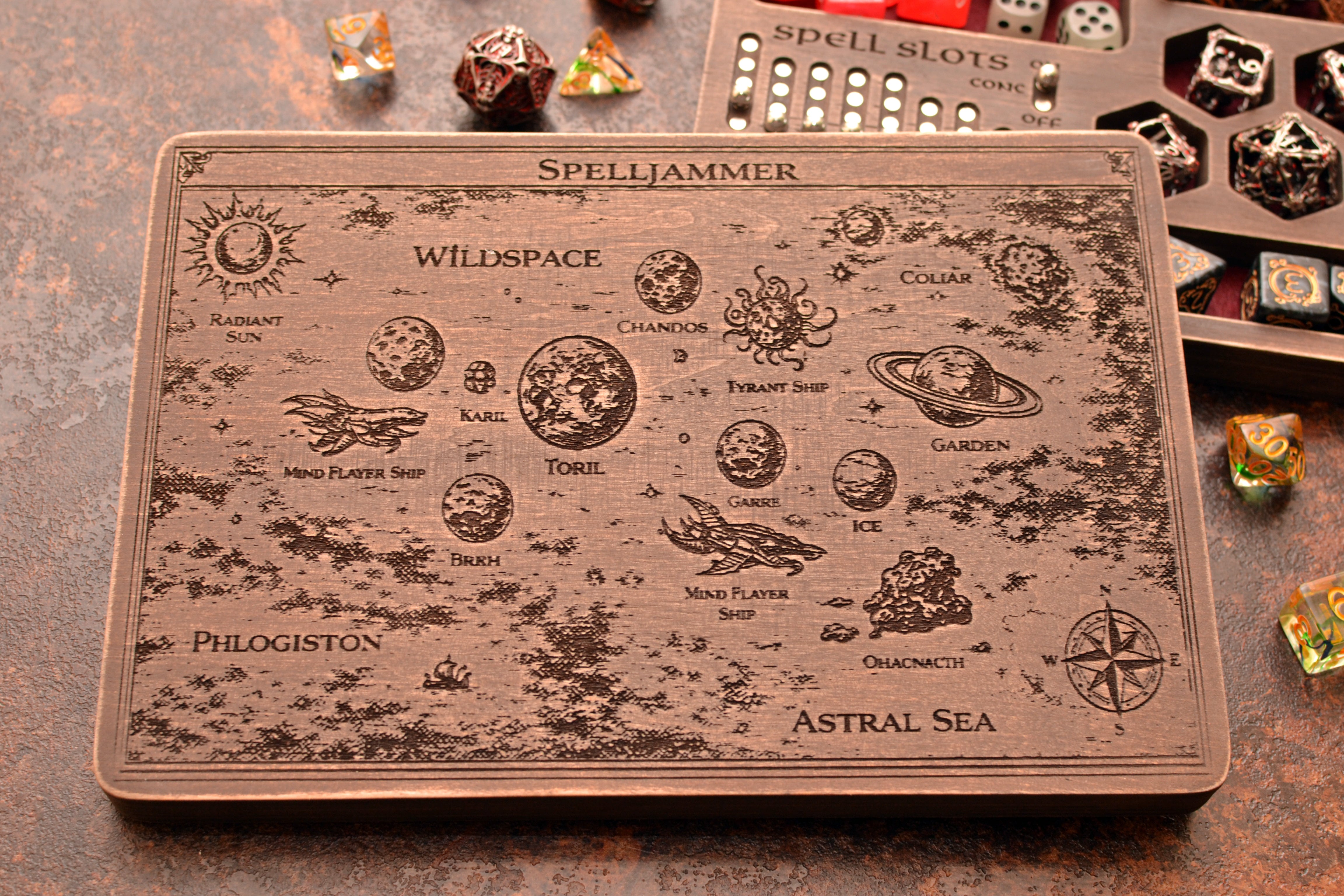 Handcrafted wooden dice box and tray, Dungeons & Dragons fans. Idea as a Wyvern Dice Vault.