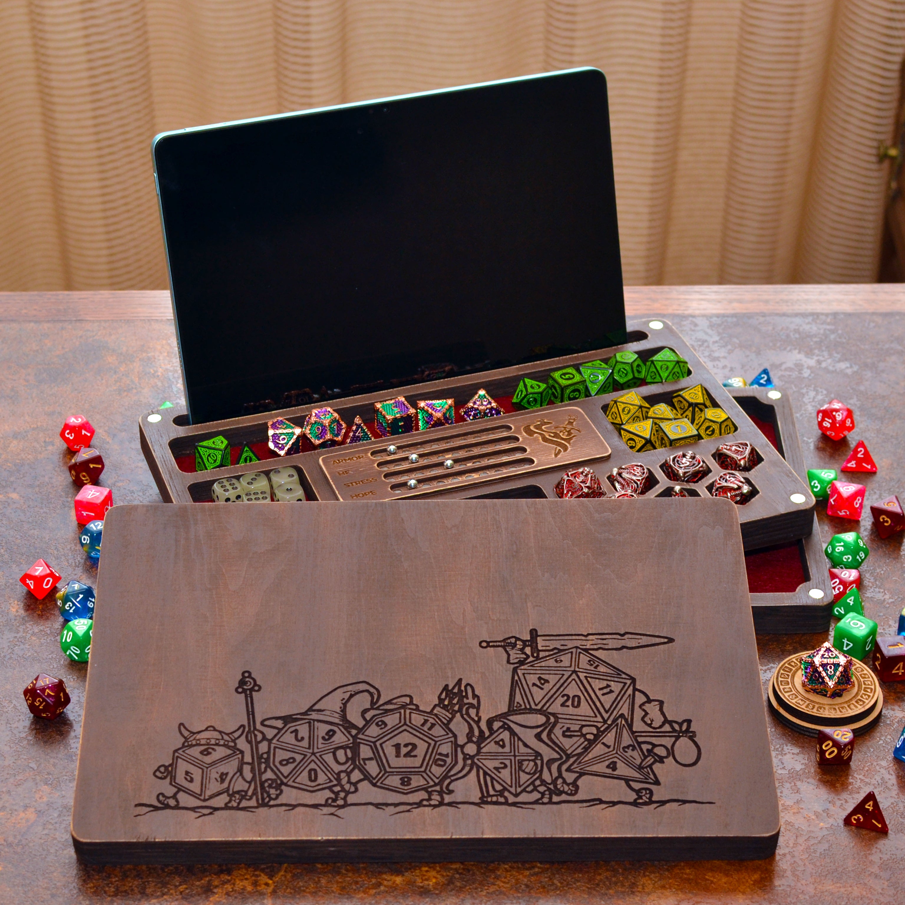 Daggerheart box and tray. Daggerheart Magnetic Tracker.