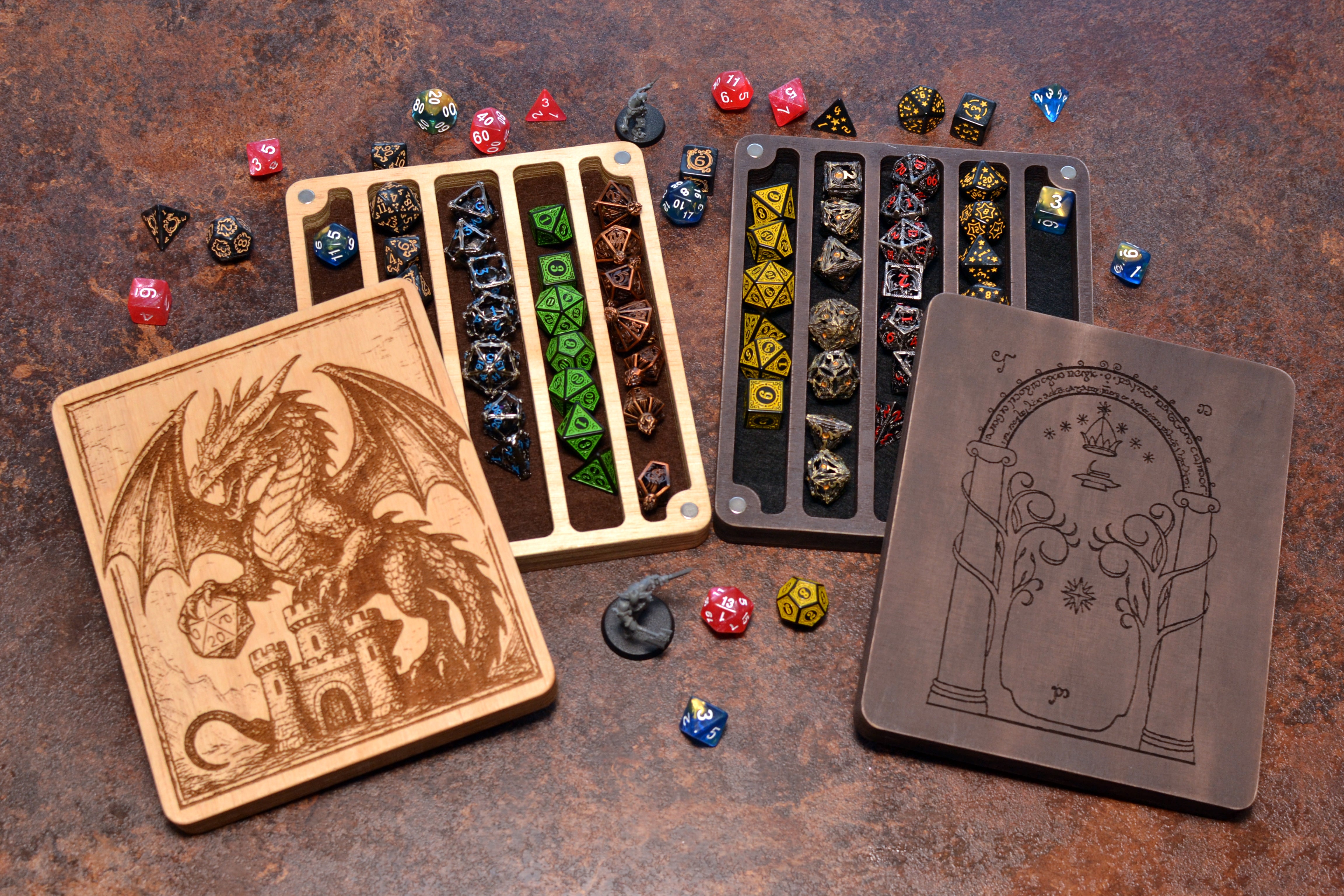 Dice box for 5 set dice. Custom DnD Dice Box. Handcrafted RPG Dice Holder. Dungeon Master Gift.