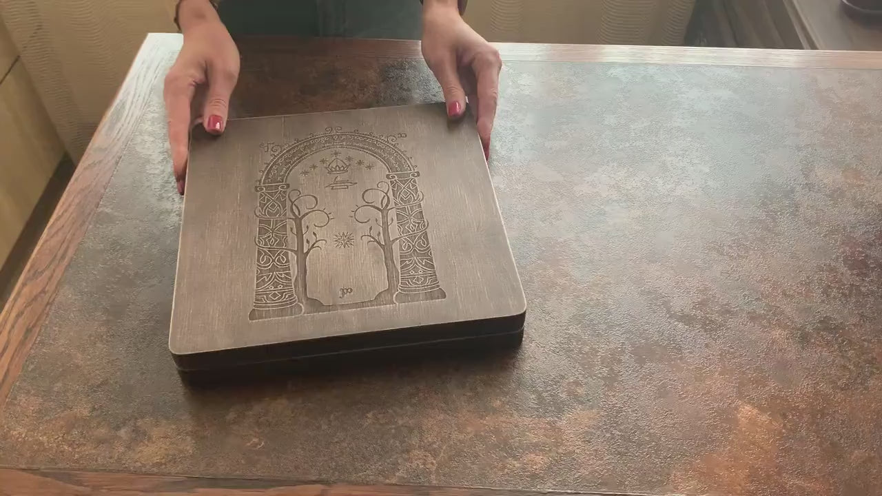 Dungeons and Dragons. DnD.  Dice holder 7 set, Personalized Dice Box. Custom dice tray. Wood Dice Storage.